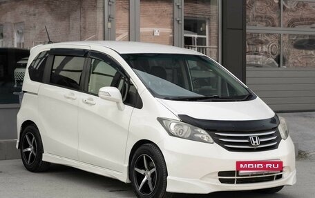 Honda Freed I, 2011 год, 950 000 рублей, 3 фотография