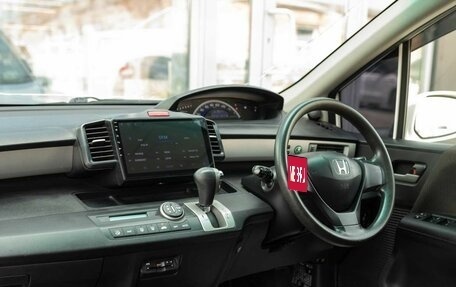 Honda Freed I, 2011 год, 950 000 рублей, 10 фотография