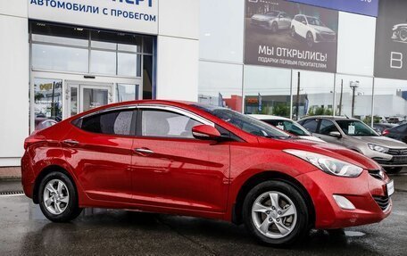Hyundai Avante, 2012 год, 850 000 рублей, 4 фотография