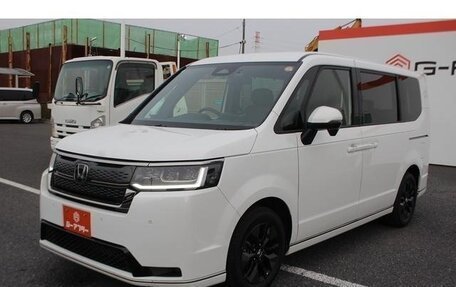 Honda Stepwgn, 2022 год, 1 700 010 рублей, 3 фотография