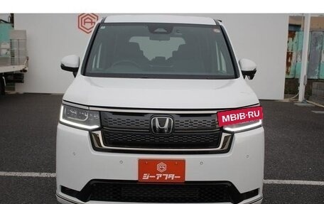 Honda Stepwgn, 2022 год, 1 700 010 рублей, 2 фотография