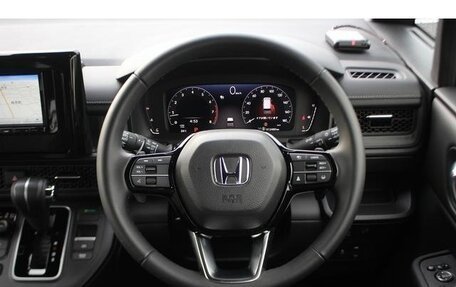 Honda Stepwgn, 2022 год, 1 700 010 рублей, 15 фотография