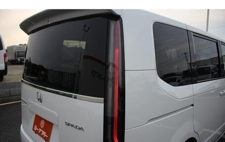 Honda Stepwgn, 2022 год, 1 700 010 рублей, 14 фотография