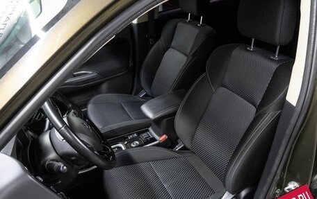 Mitsubishi Outlander III рестайлинг 3, 2019 год, 2 300 000 рублей, 18 фотография