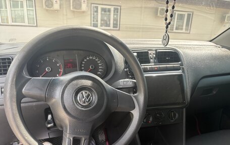 Volkswagen Polo VI (EU Market), 2011 год, 480 000 рублей, 10 фотография