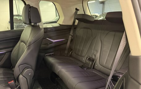 BMW X7, 2019 год, 6 999 000 рублей, 30 фотография