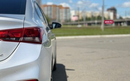 Hyundai Solaris II рестайлинг, 2019 год, 1 575 000 рублей, 14 фотография