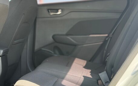 Hyundai Solaris II рестайлинг, 2019 год, 1 575 000 рублей, 25 фотография