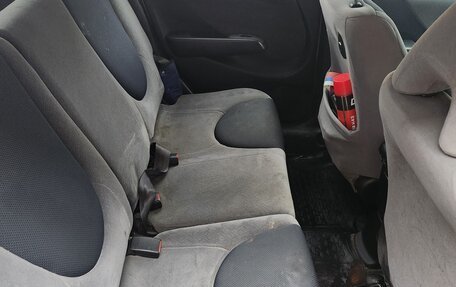 Honda Fit III, 2001 год, 120 000 рублей, 7 фотография