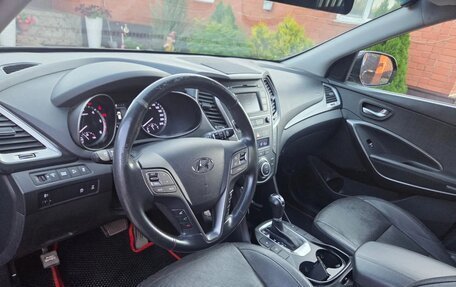 Hyundai Santa Fe III рестайлинг, 2017 год, 2 000 000 рублей, 3 фотография