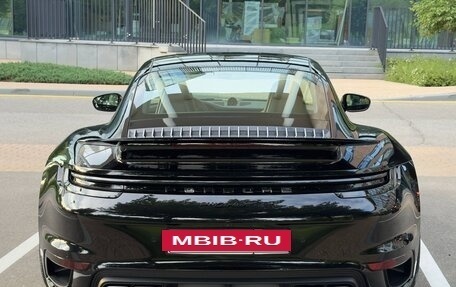 Porsche 911, 2023 год, 27 900 000 рублей, 3 фотография