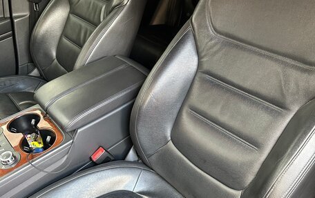 Volkswagen Touareg III, 2012 год, 2 100 000 рублей, 10 фотография