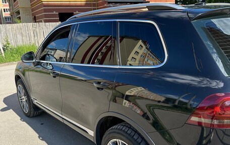 Volkswagen Touareg III, 2012 год, 2 100 000 рублей, 3 фотография