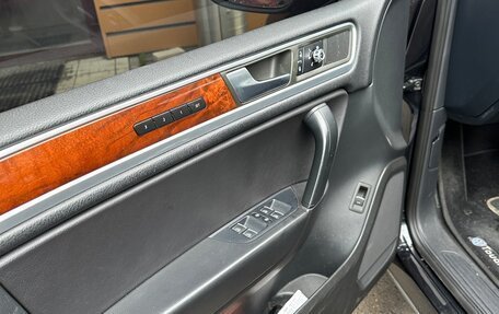 Volkswagen Touareg III, 2012 год, 2 100 000 рублей, 9 фотография