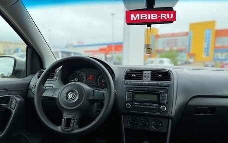 Volkswagen Polo VI (EU Market), 2012 год, 925 000 рублей, 22 фотография