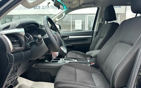 Toyota Hilux VIII, 2020 год, 4 980 000 рублей, 17 фотография