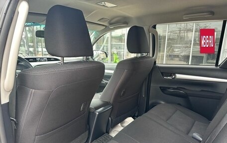 Toyota Hilux VIII, 2020 год, 4 980 000 рублей, 19 фотография