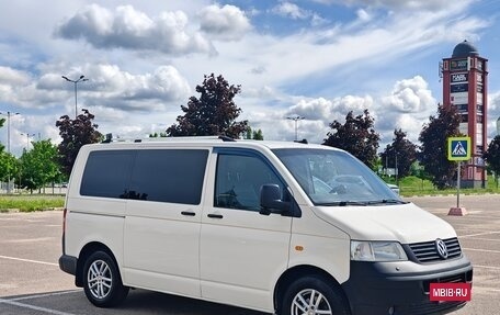 Volkswagen Transporter T5 рестайлинг, 2006 год, 1 000 000 рублей, 2 фотография