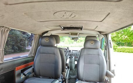 Volkswagen Transporter T5 рестайлинг, 2006 год, 1 000 000 рублей, 16 фотография