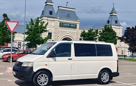 Volkswagen Transporter T5 рестайлинг, 2006 год, 1 000 000 рублей, 10 фотография