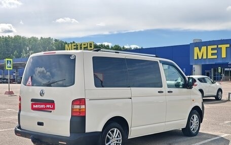 Volkswagen Transporter T5 рестайлинг, 2006 год, 1 000 000 рублей, 5 фотография