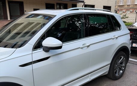 Volkswagen Tiguan II, 2021 год, 3 950 000 рублей, 4 фотография