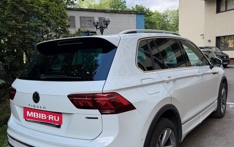 Volkswagen Tiguan II, 2021 год, 3 950 000 рублей, 6 фотография
