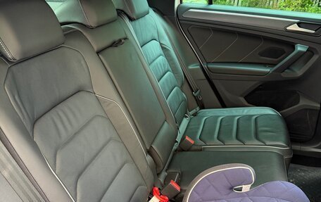 Volkswagen Tiguan II, 2021 год, 3 950 000 рублей, 10 фотография