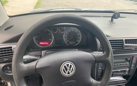 Volkswagen Passat B5+ рестайлинг, 2001 год, 350 000 рублей, 3 фотография