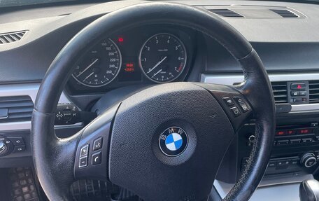 BMW 3 серия, 2009 год, 850 000 рублей, 15 фотография