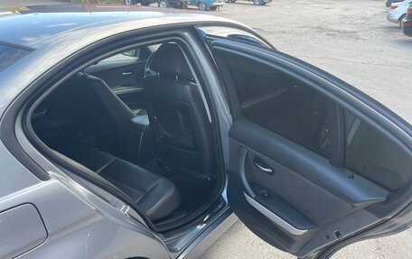 BMW 3 серия, 2009 год, 850 000 рублей, 20 фотография