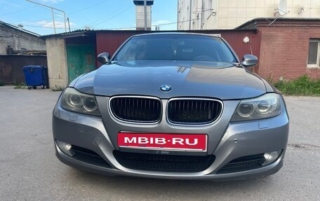 BMW 3 серия, 2009 год, 850 000 рублей, 13 фотография