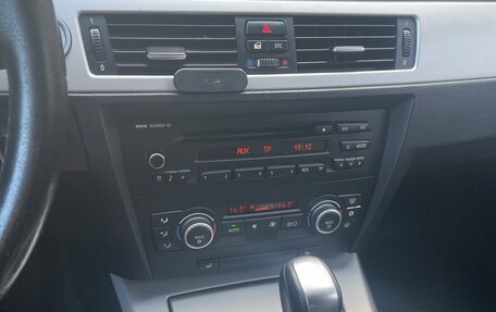 BMW 3 серия, 2009 год, 850 000 рублей, 30 фотография