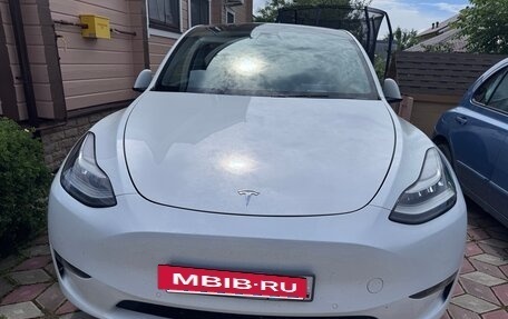 Tesla Model Y I, 2020 год, 3 600 000 рублей, 2 фотография