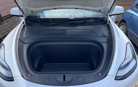 Tesla Model Y I, 2020 год, 3 600 000 рублей, 10 фотография
