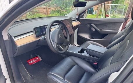 Tesla Model Y I, 2020 год, 3 600 000 рублей, 8 фотография