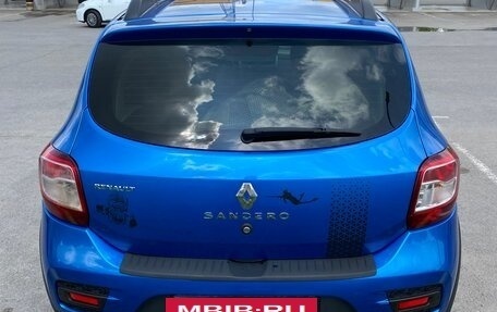 Renault Sandero II рестайлинг, 2018 год, 900 000 рублей, 6 фотография