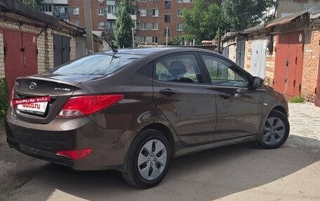 Hyundai Solaris II рестайлинг, 2015 год, 845 000 рублей, 8 фотография