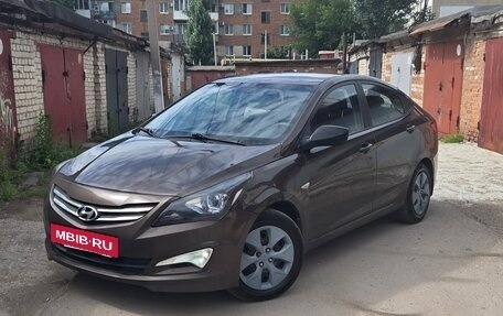 Hyundai Solaris II рестайлинг, 2015 год, 845 000 рублей, 3 фотография