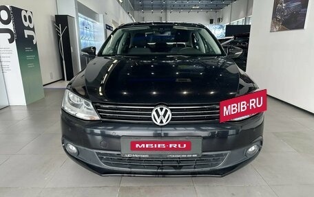 Volkswagen Jetta VI, 2011 год, 775 000 рублей, 2 фотография