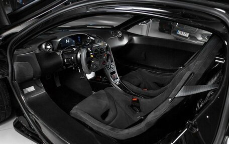 McLaren P1, 2015 год, 298 000 000 рублей, 8 фотография