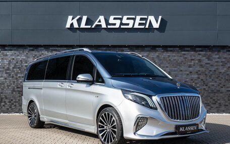 Mercedes-Benz V-Класс, 2026 год, 135 000 000 рублей, 2 фотография