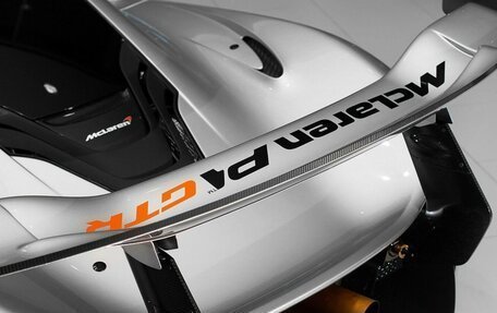 McLaren P1, 2015 год, 298 000 000 рублей, 15 фотография