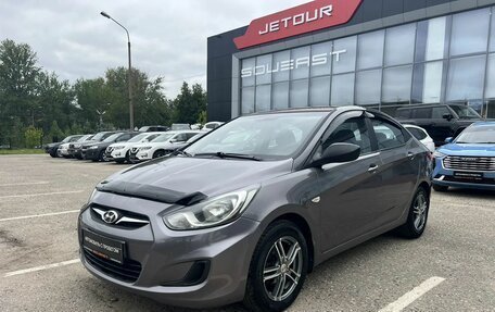 Hyundai Solaris II рестайлинг, 2011 год, 749 000 рублей, 2 фотография