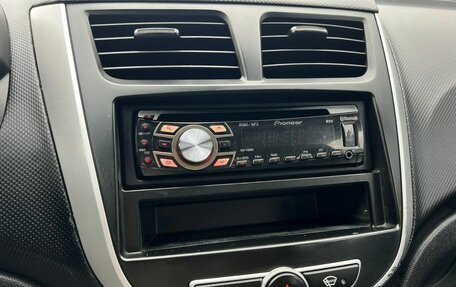 Hyundai Solaris II рестайлинг, 2011 год, 749 000 рублей, 16 фотография