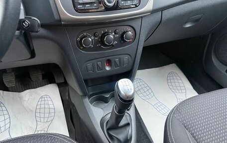 Renault Logan II, 2022 год, 1 070 000 рублей, 14 фотография