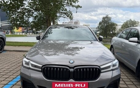 BMW 5 серия, 2020 год, 4 450 000 рублей, 2 фотография