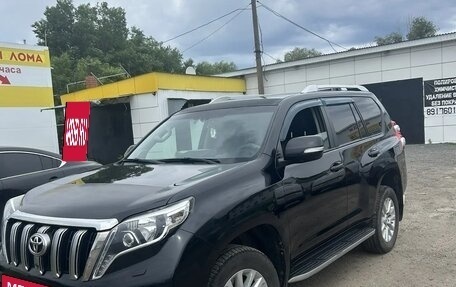 Toyota Land Cruiser Prado 150 рестайлинг 2, 2014 год, 3 600 000 рублей, 2 фотография