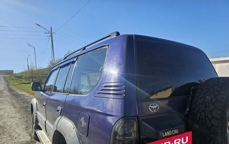Toyota Land Cruiser Prado 90 рестайлинг, 1998 год, 1 450 000 рублей, 11 фотография