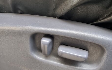 Toyota Land Cruiser Prado 90 рестайлинг, 1998 год, 1 450 000 рублей, 21 фотография